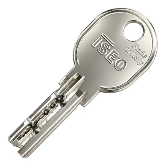 ISEO R6 Wendeschlüssel mit ISEO-Schriftzug und Bohrmulden